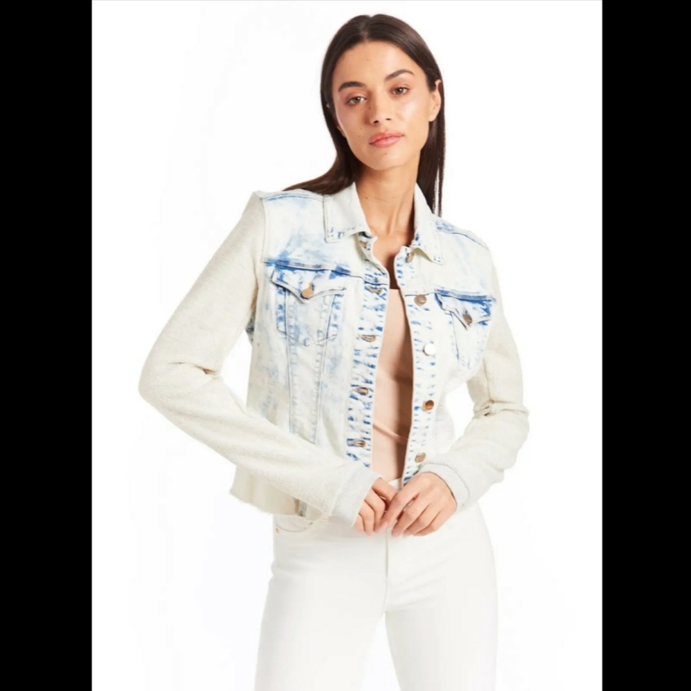 Women Spring Denim Jacket French Terry Sleeve Size S Acid Wash Grey NWOT